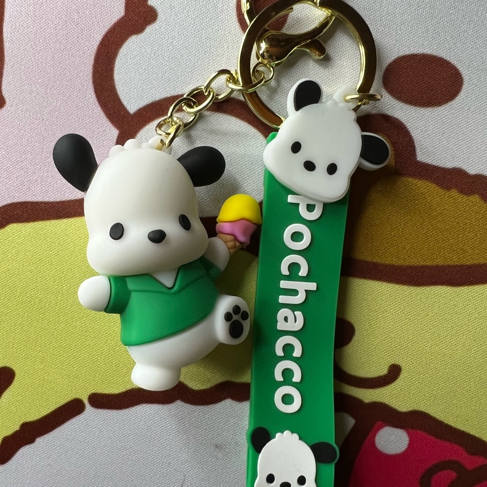 Green Pochacco keychain